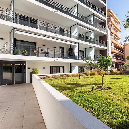 Queen Riviera : Climatisation, Parking, Terrasse Ментона Екстериор снимка