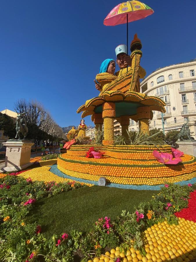 Queen Riviera : Climatisation, Parking, Terrasse Ментона Екстериор снимка